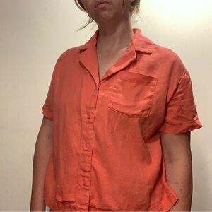 Coral linen blend short sleeve button down, small